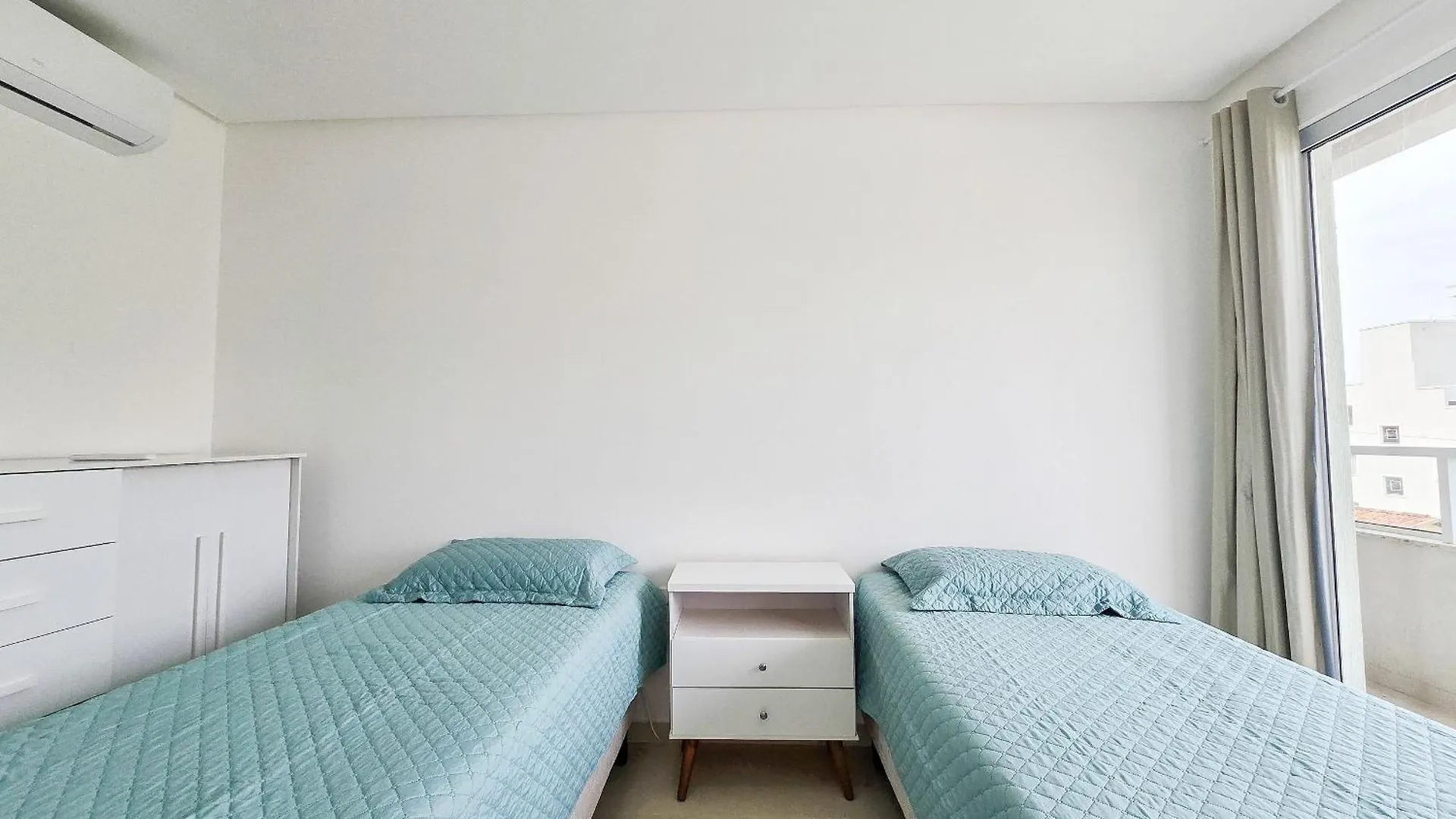Holiday home Residencial La Rosadita Bombinhas