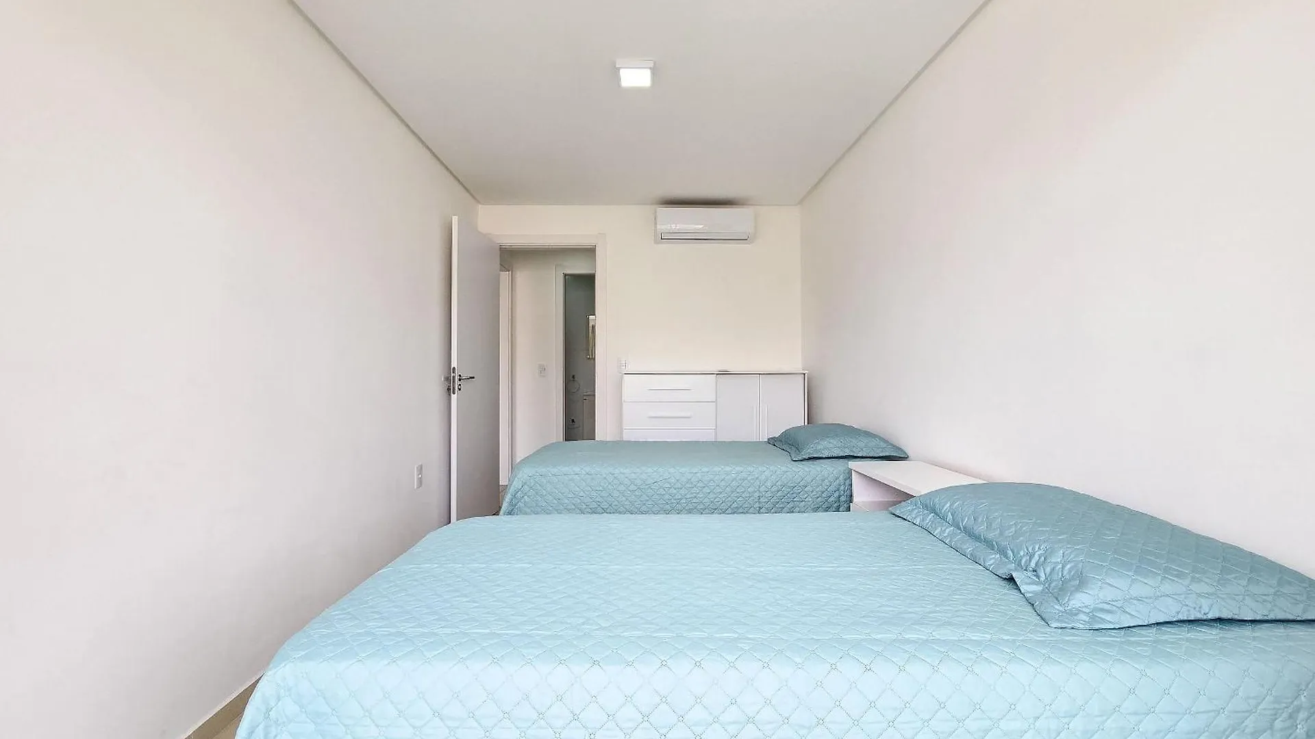 Residencial La Rosadita Bombinhas Holiday home