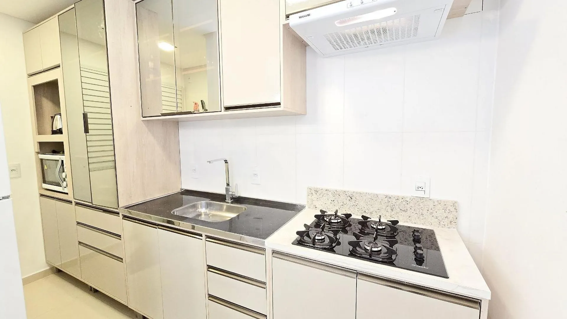 Residencial La Rosadita Bombinhas
