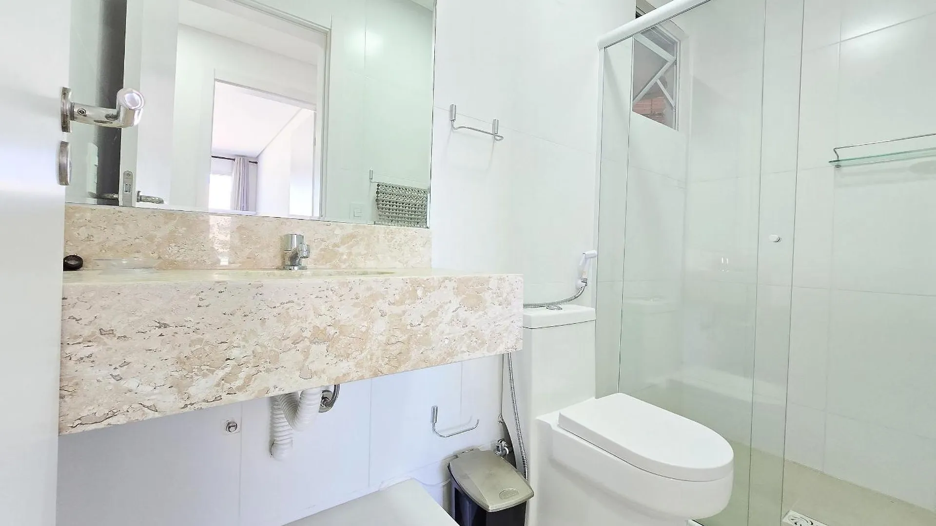 Holiday home Residencial La Rosadita Bombinhas