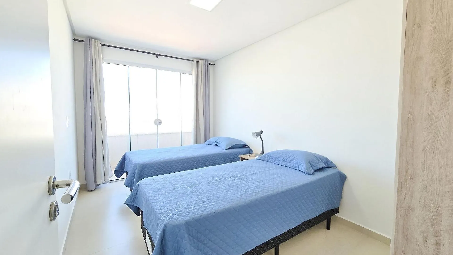 Residencial La Rosadita Bombinhas